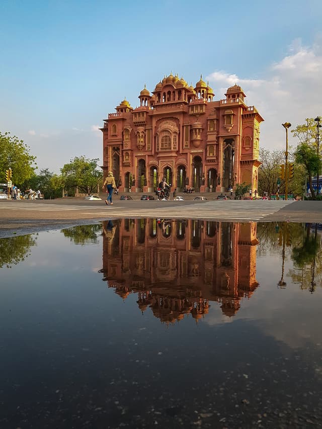 Patrika Gate
