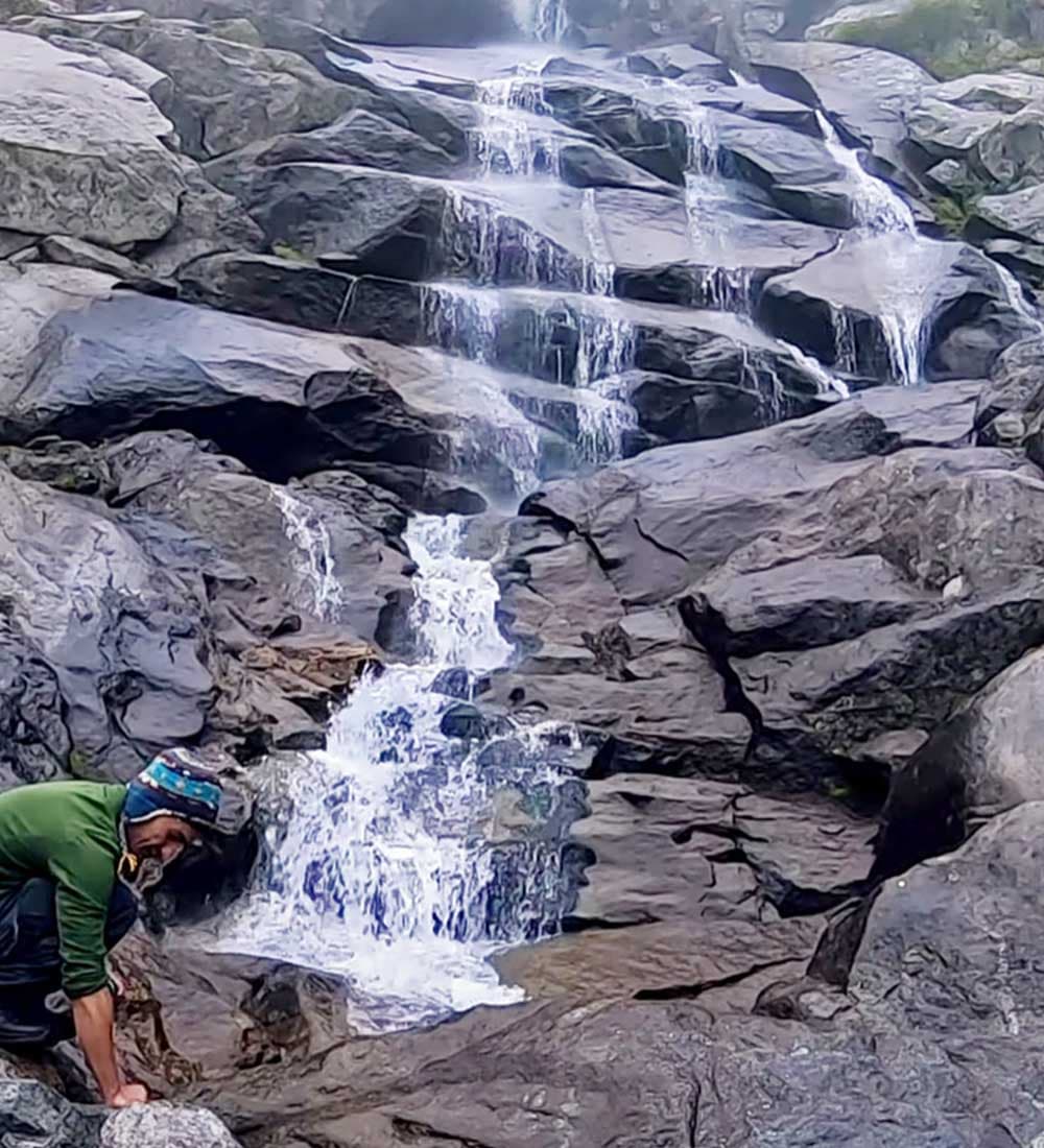 Moon Peak Trek