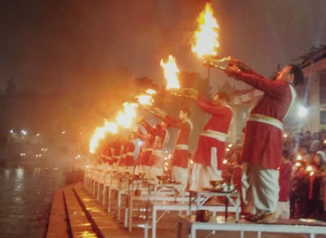 ganga aarti in Rishikesh