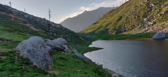 Kareri Lake