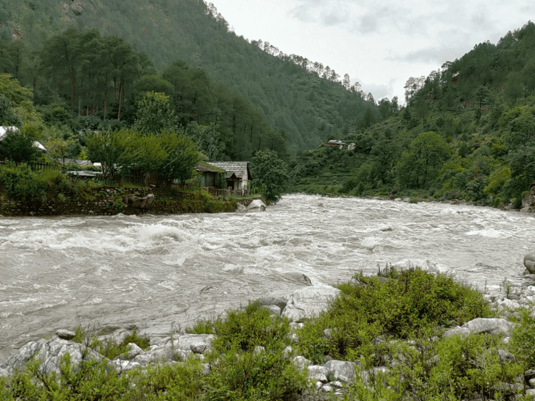 Kasol Tosh Malana 4N-5D Ex-CDG Deluxe Tour Package