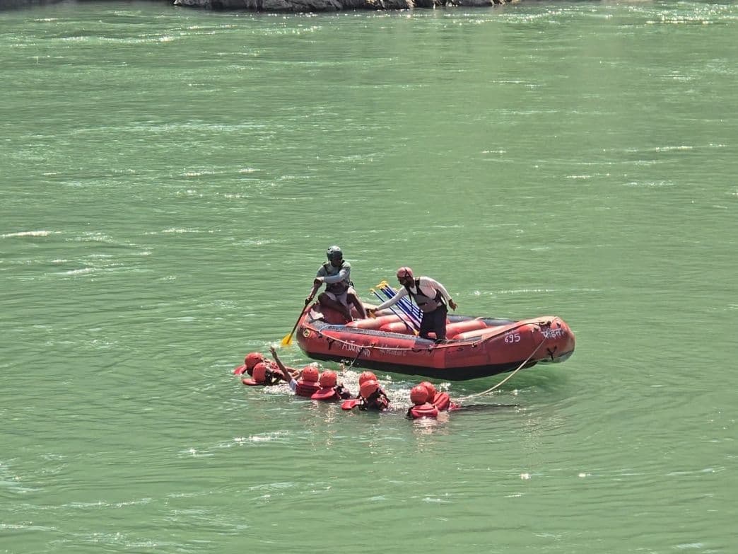 Rishikesh Exploration & Adventure Deluxe Tour Package