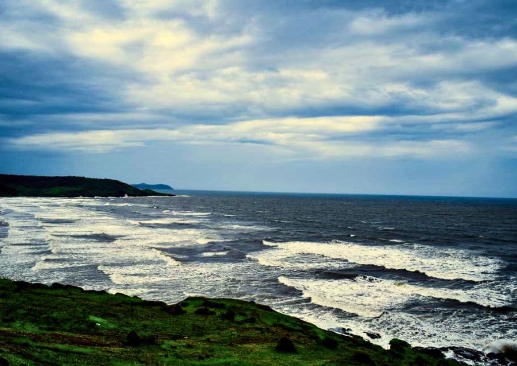 Ratnagiri Coastal Heritage & Beach Escape 2N 3D Tour Package
