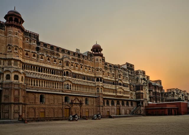 West Rajasthan Exploration Deluxe Tour Ex-Jaipur