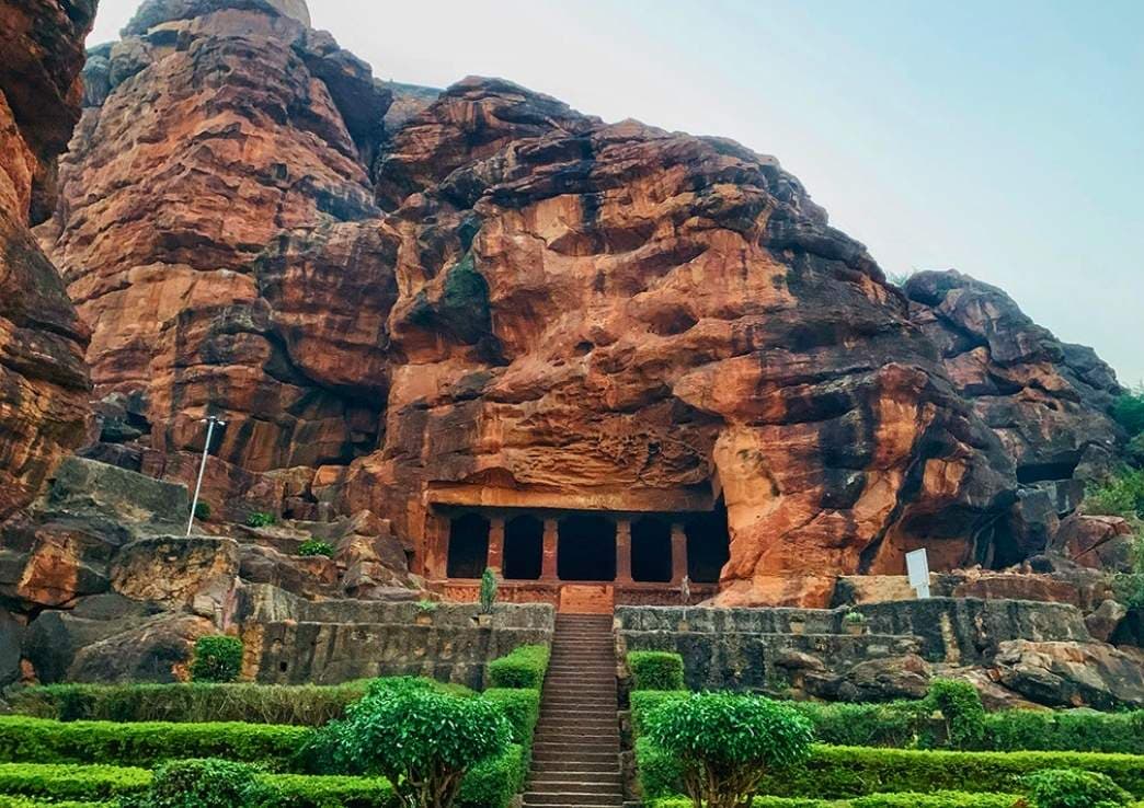 Hampi Badami Caves 3N-4D Luxury Escape