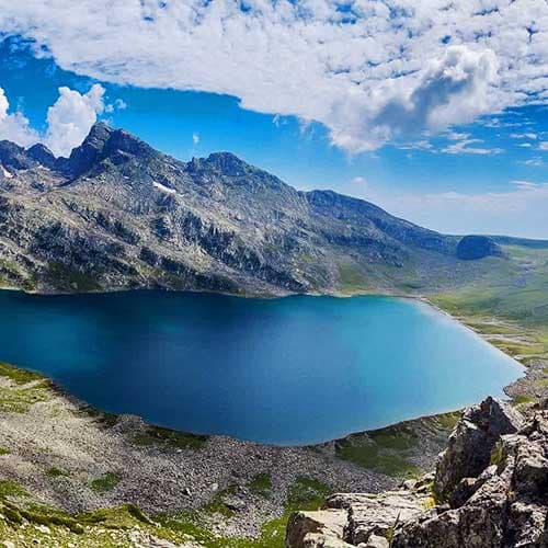 Tarsar Marsar Lakes Trek